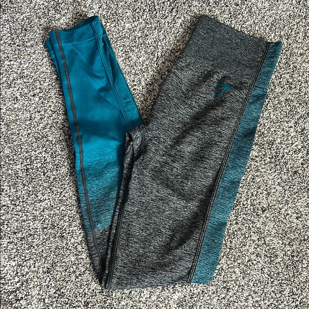 Women’s Gray and Teal Gymshark Leggings. Barely worn!